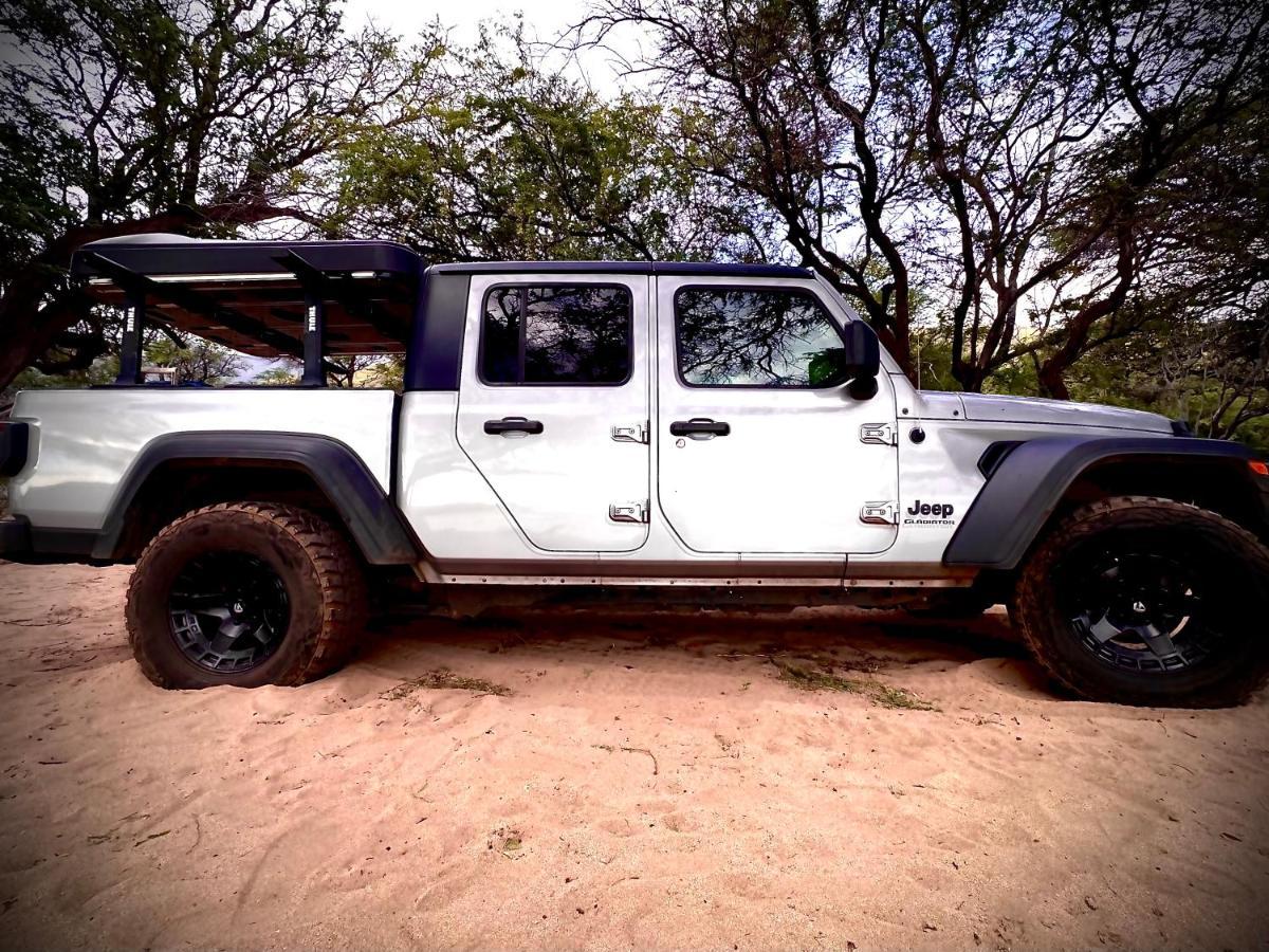 Explore Maui'S Diverse Campgrounds And Uncover The Island'S Beauty From Fresh Perspectives Every Day As You Journey With Aloha Glamp'S Great Jeep Equipped With A Rooftop Tent Paia Kültér fotó