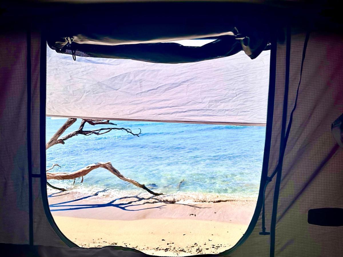 Explore Maui'S Diverse Campgrounds And Uncover The Island'S Beauty From Fresh Perspectives Every Day As You Journey With Aloha Glamp'S Great Jeep Equipped With A Rooftop Tent Paia Kültér fotó
